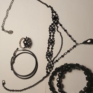 Vintage Black Jewellery Set